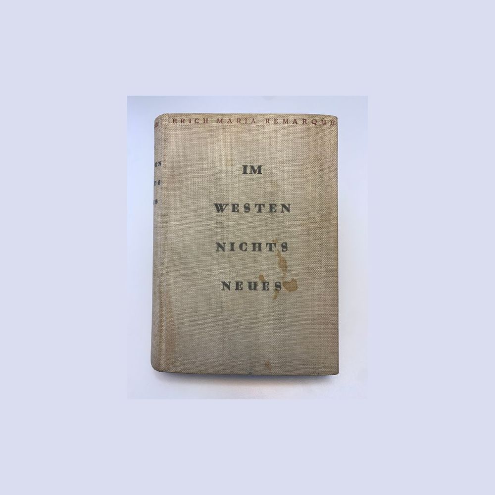 Buchcover des Buches "Im Westen nichts Neues"